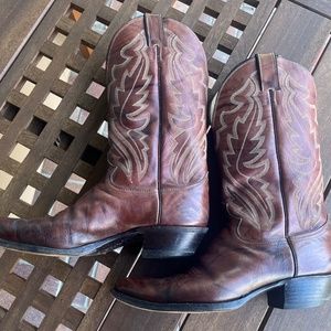 Vintage Justin 11.5B black and brown marbled cowboy boots
